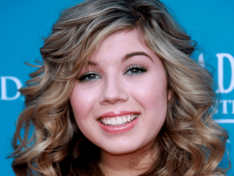 Fans Wonder About Jennette McCurdy's Exit With iCarly Return - The