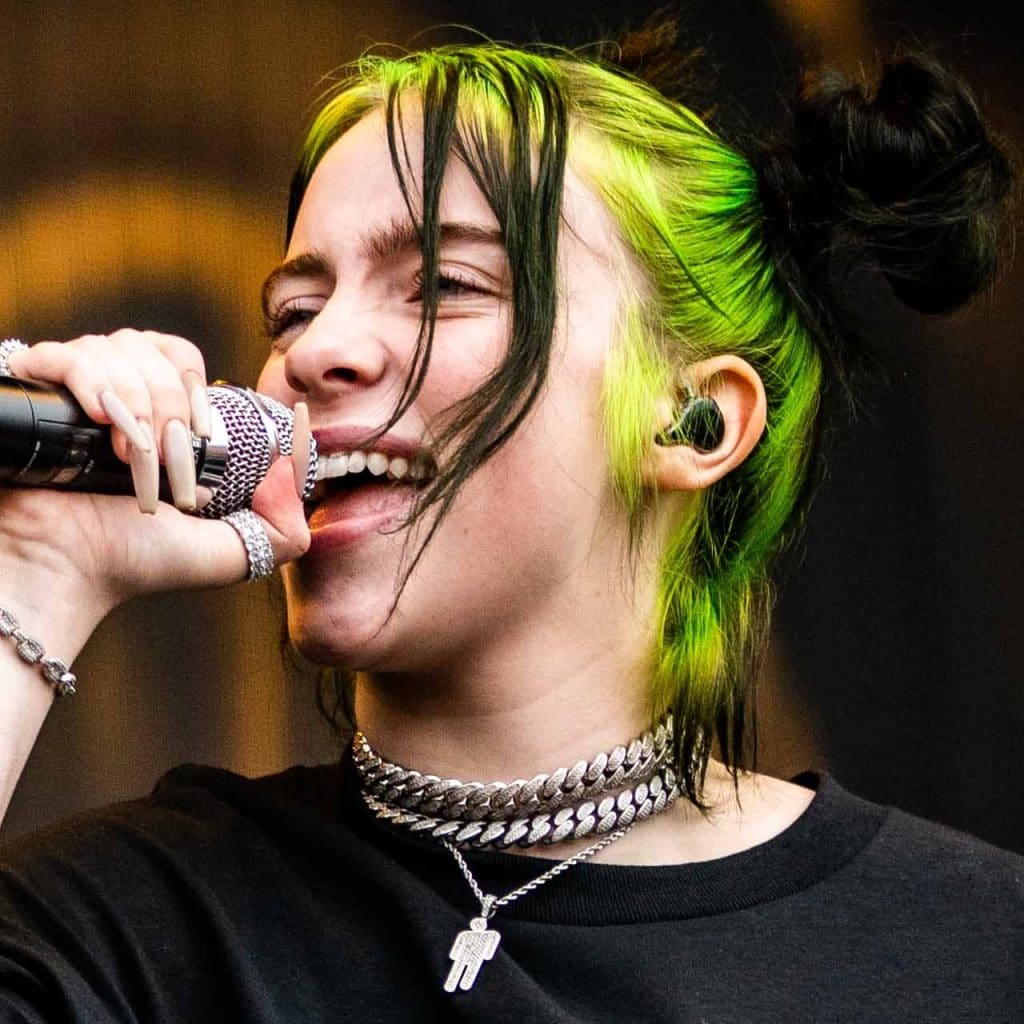 Billie Eilish Responds “this Is How I Look” To Trolls Who Body Shamed Her For Wearing A Tank Top